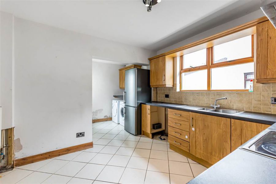 10 Lisburn Road