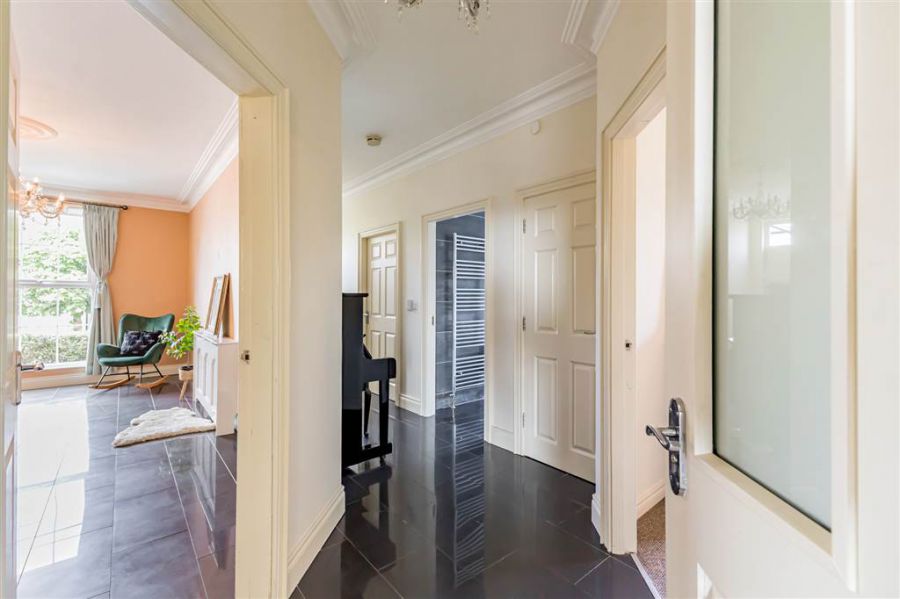 36 Lady Wallace Walk