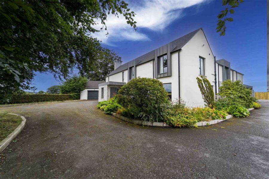 21 Comber Road,hillsborough, royal hillsborough, BT26 6LN