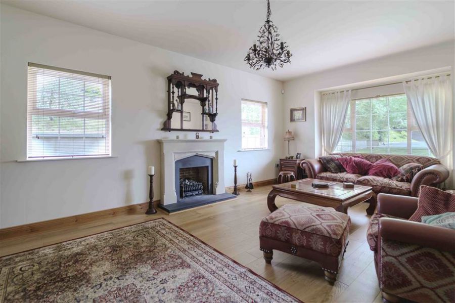5 Rose Meadows