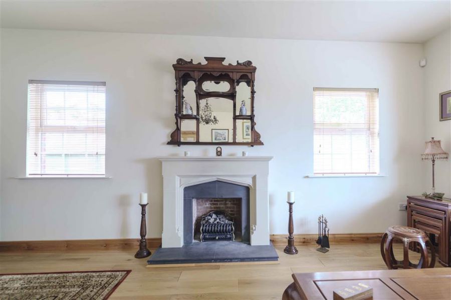 5 Rose Meadows