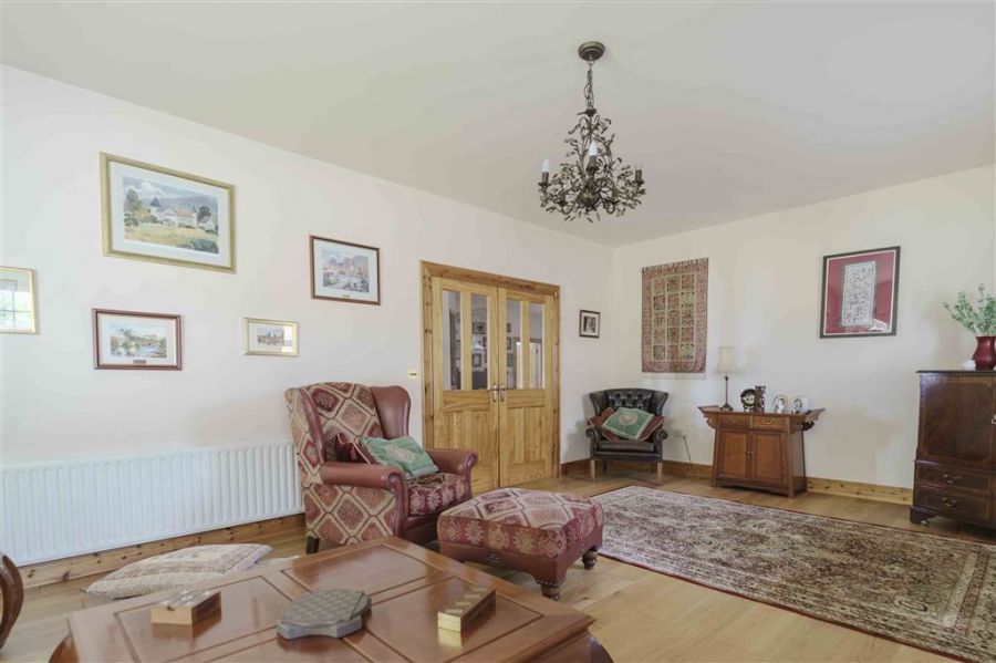 5 Rose Meadows
