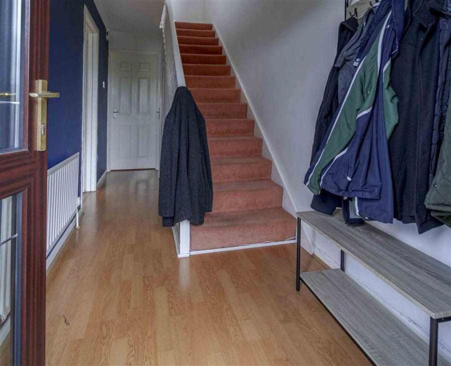 32 Eglantine Park