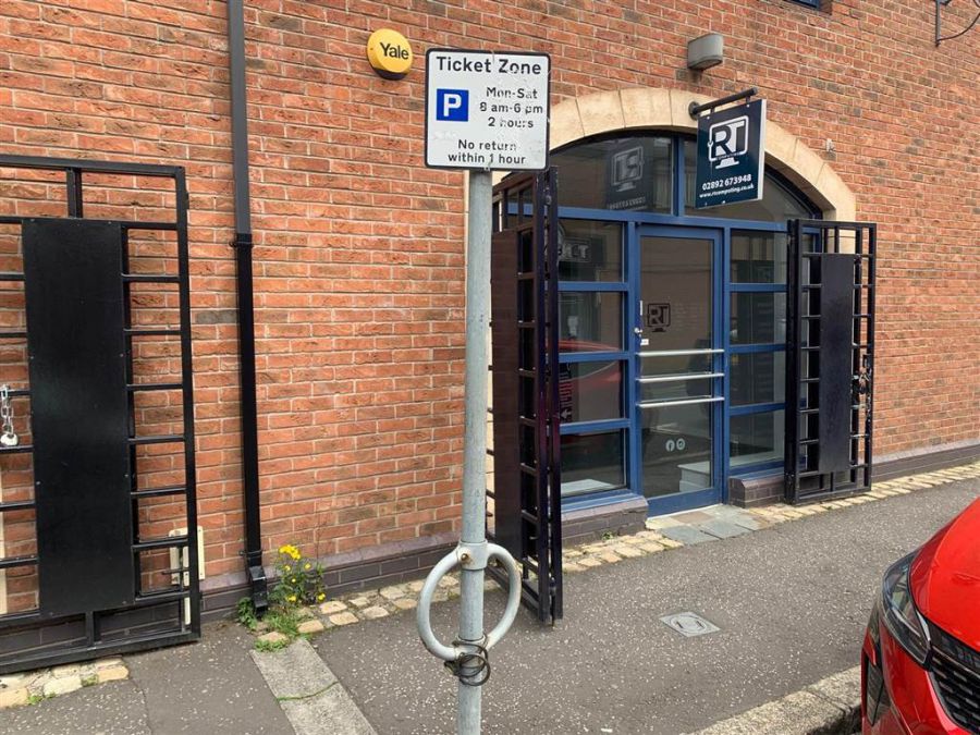 SHOP/OFFICE, 8c Graham Gardens,lisburn, BT28 1XE