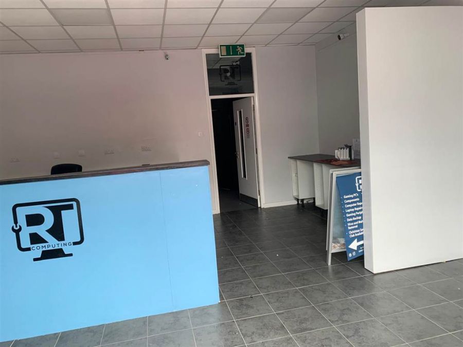SHOP/OFFICE, 8c Graham Gardens