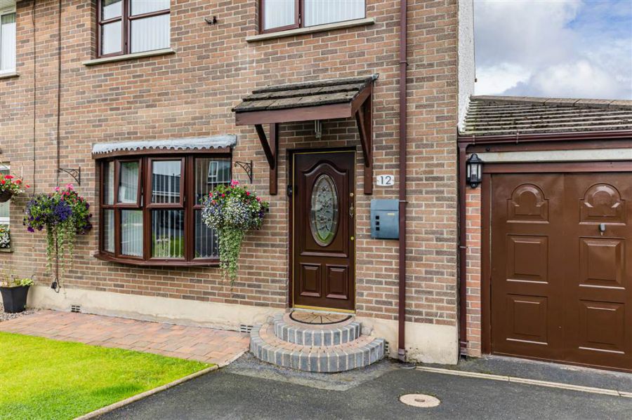 12 Ashvale Heights