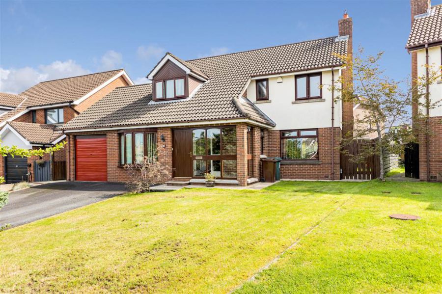 61 Kirkwoods Park