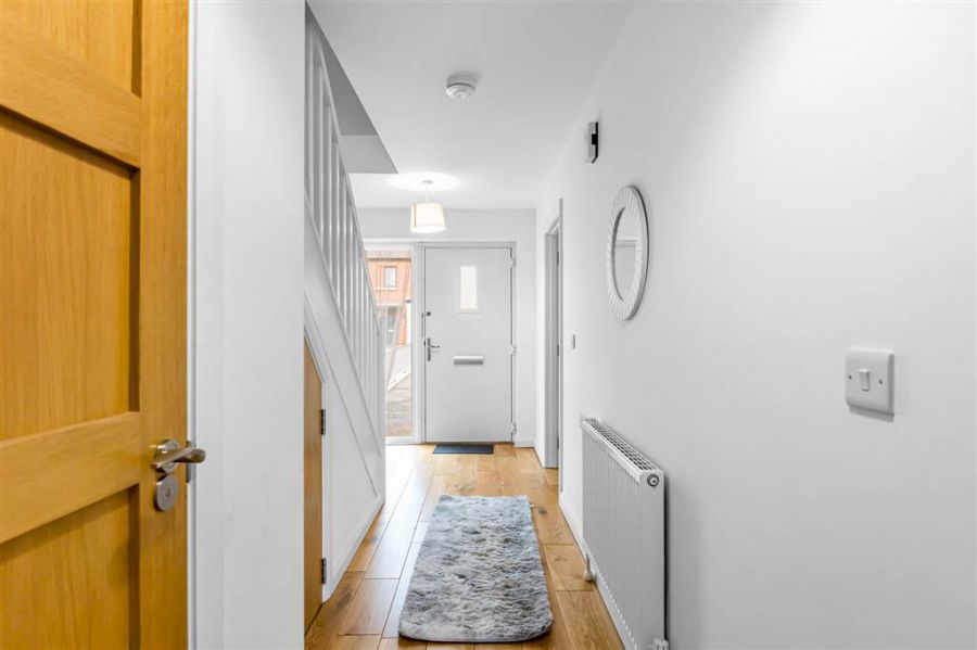 10 St James Place