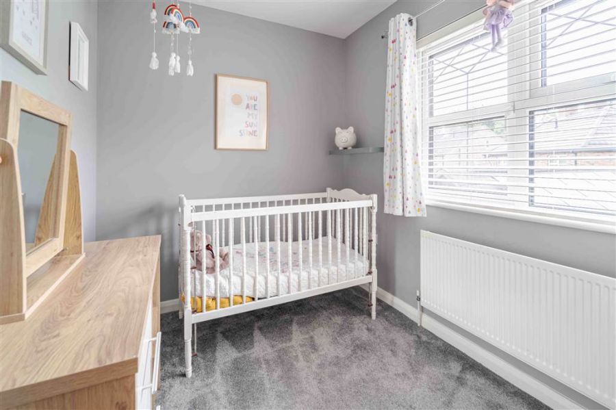 37 Belsize Meadows