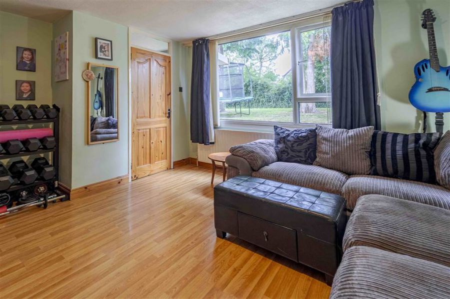 23 Glenwood Park