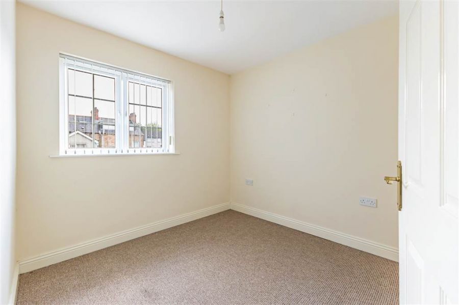 4 Iveagh Manor