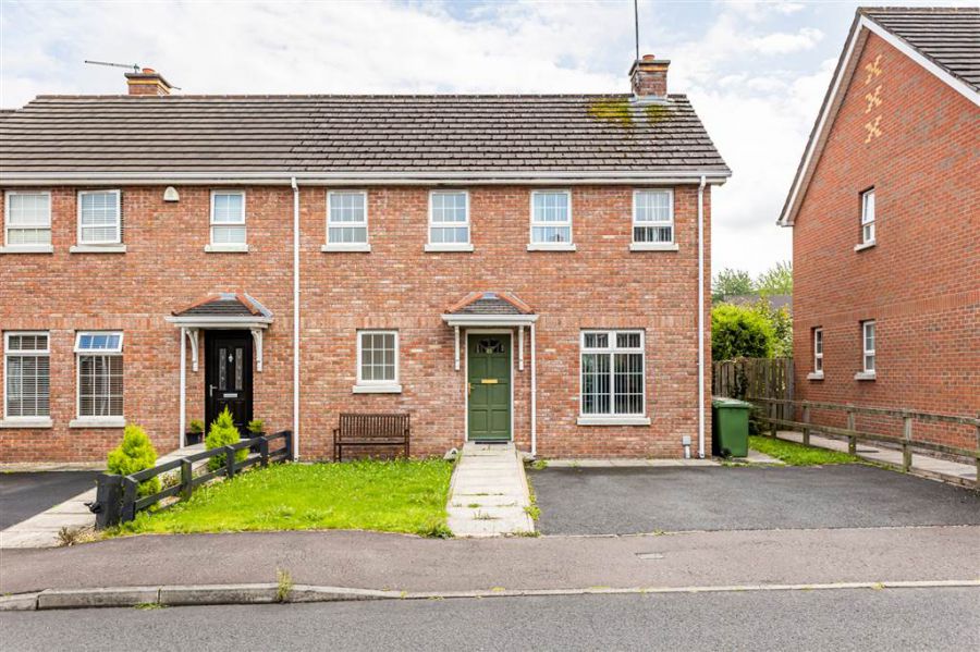 4 Iveagh Manor