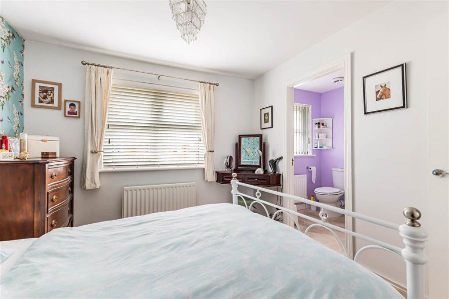 21 Knockdarragh Park