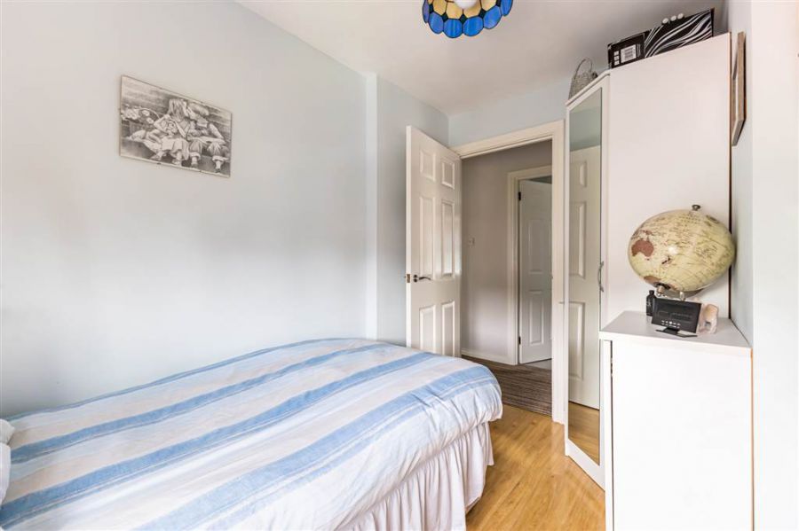 21 Knockdarragh Park