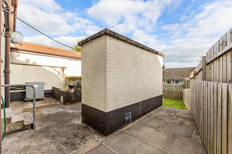 8 Milltown Avenue