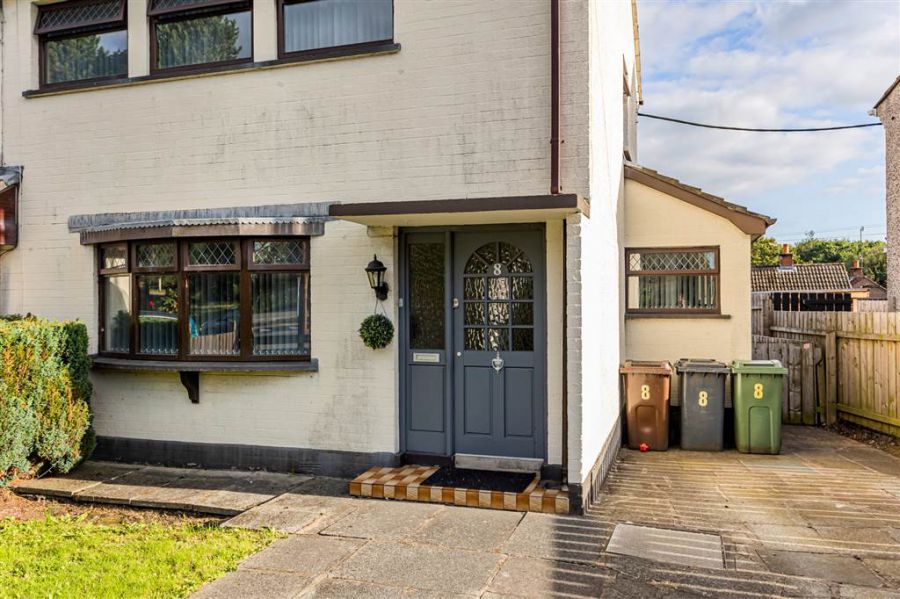 8 Milltown Avenue