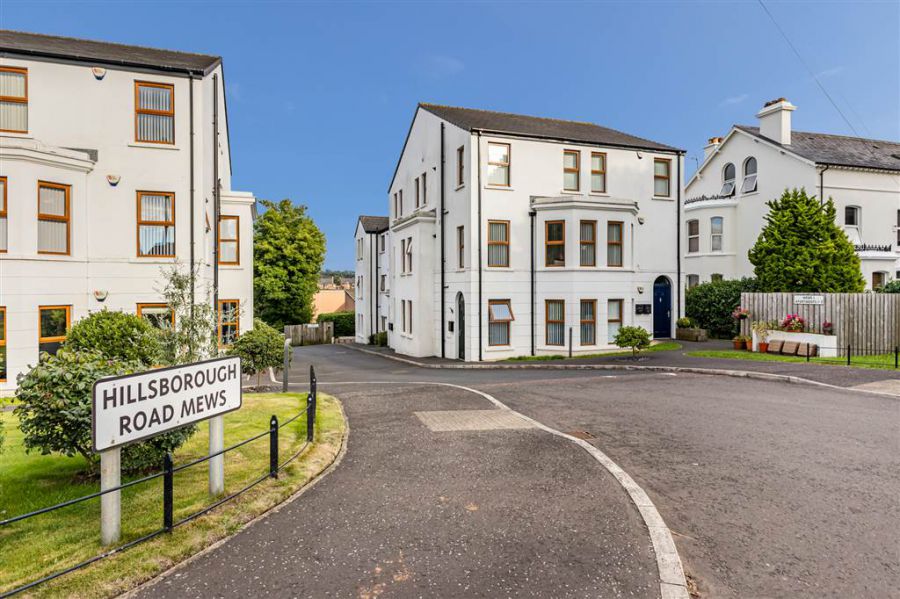 Apt.4 Hillsborough Road Mews