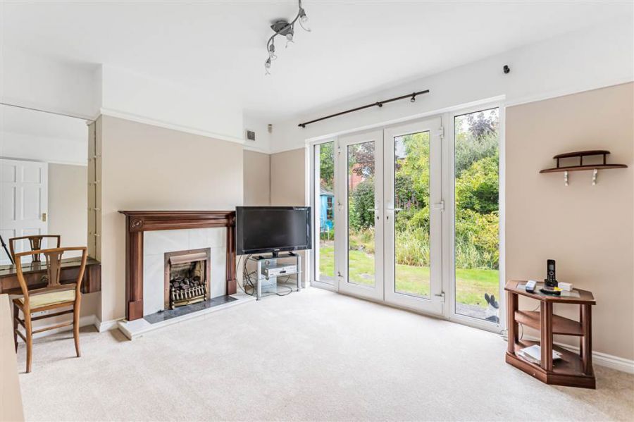 Augusta, 4 Downshire Park