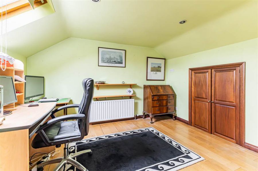 Augusta, 4 Downshire Park