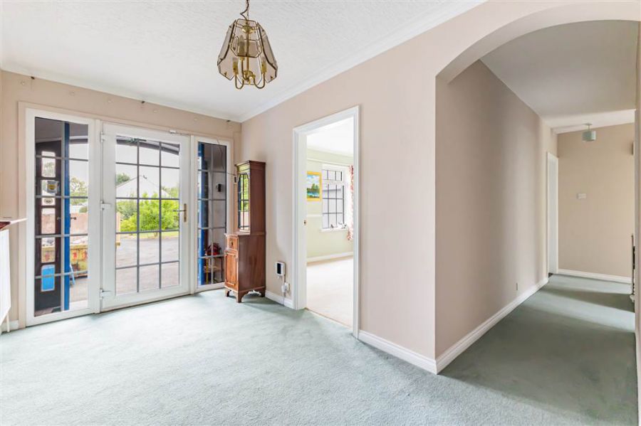 Augusta, 4 Downshire Park
