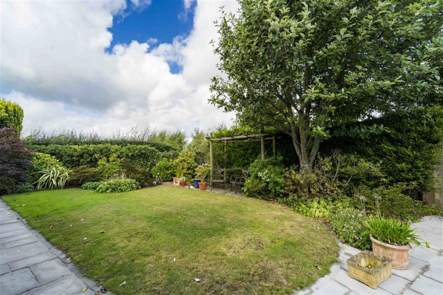 18 Gloucester Park