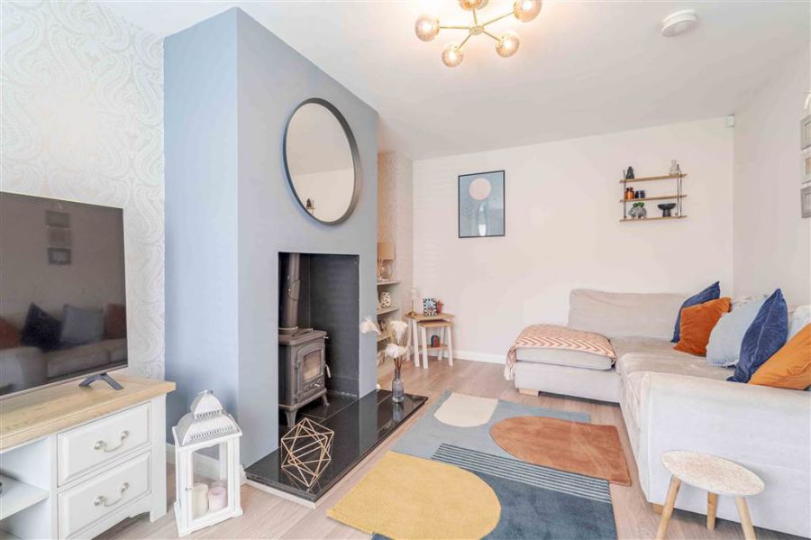 35 Belsize Meadows