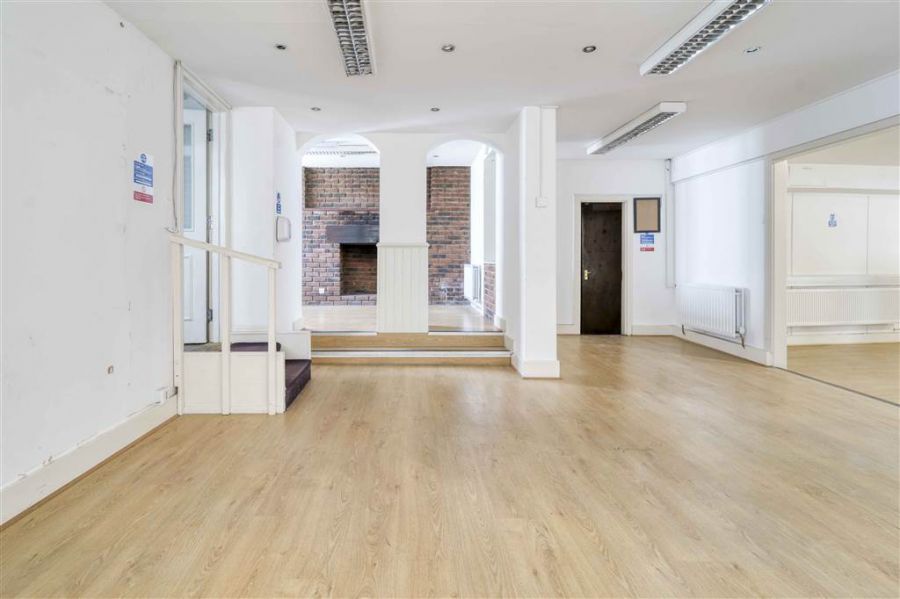 FOR SALE OR TO LET , 1-3 Ballynahinch Street