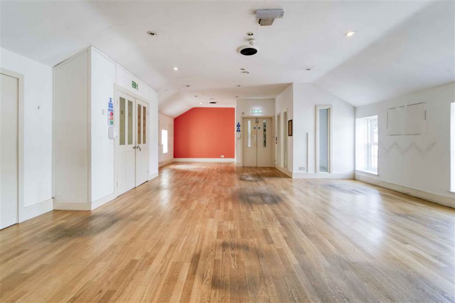 FOR SALE OR TO LET , 1-3 Ballynahinch Street