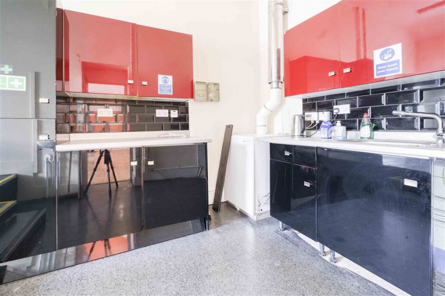 FOR SALE OR TO LET , 1-3 Ballynahinch Street