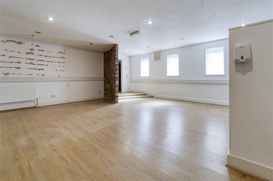 FOR SALE OR TO LET , 1-3 Ballynahinch Street