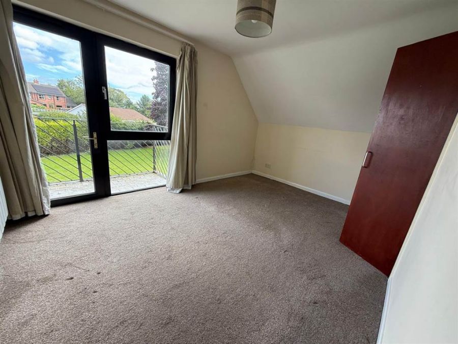 Apt 3 Thornleigh Court