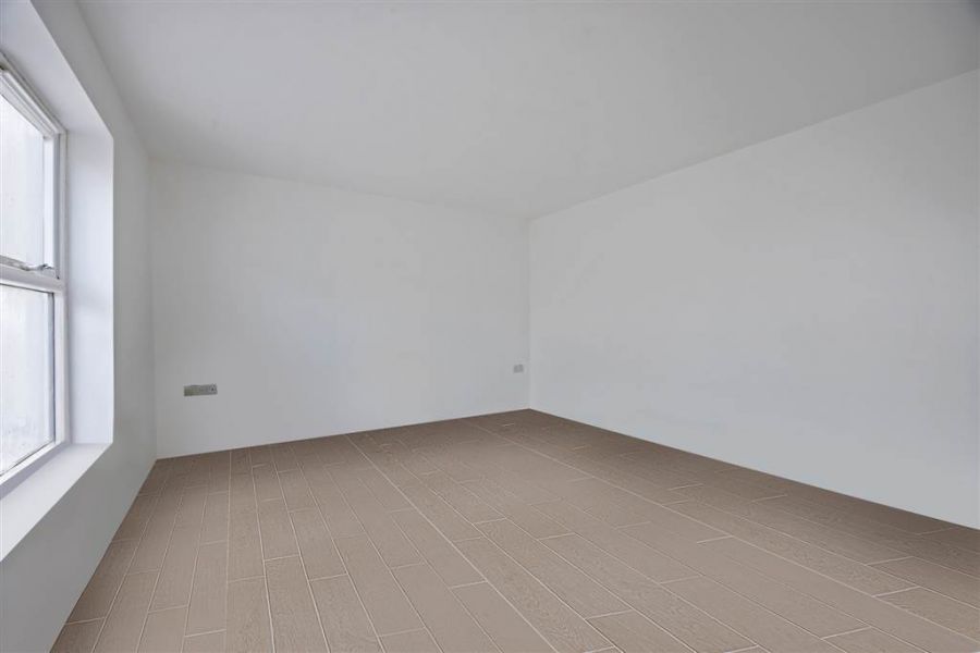 22 A  Ballantine Lane