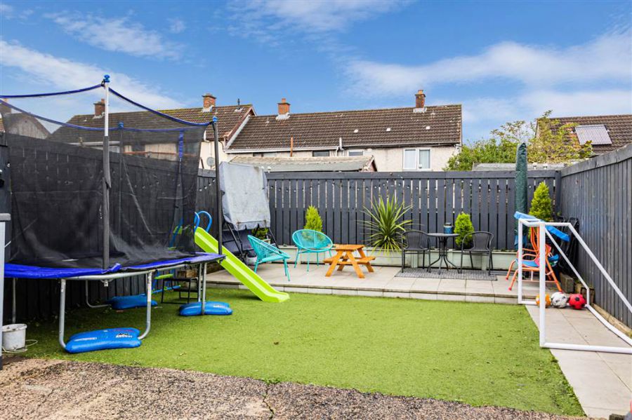 13 Limehurst Way