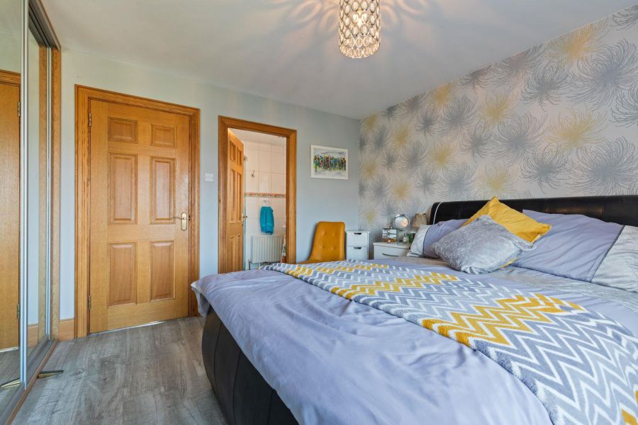 25 Lord Wardens Hollow