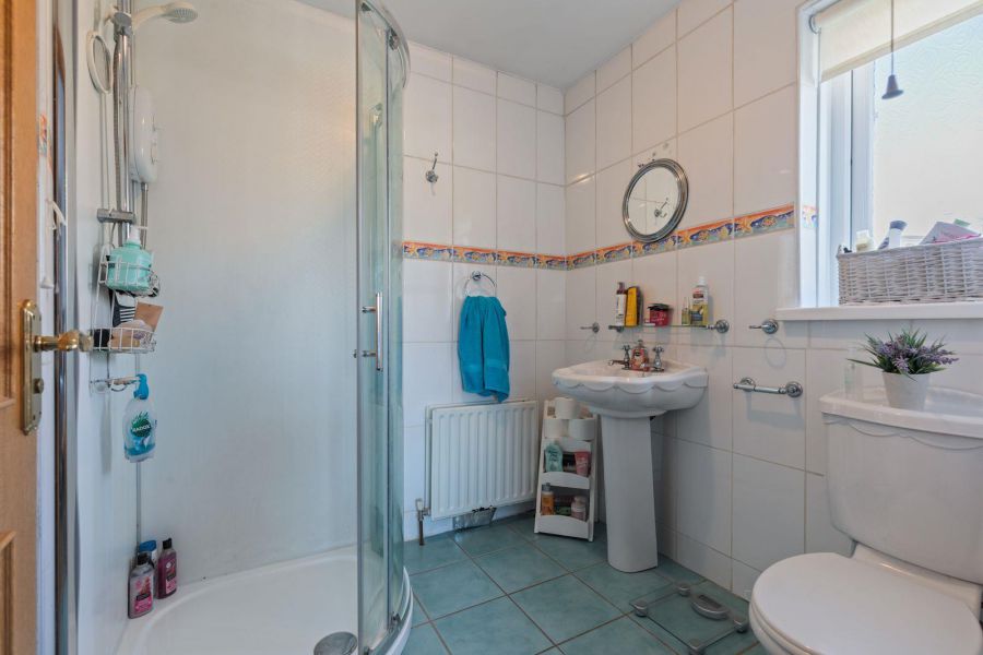 25 Lord Wardens Hollow