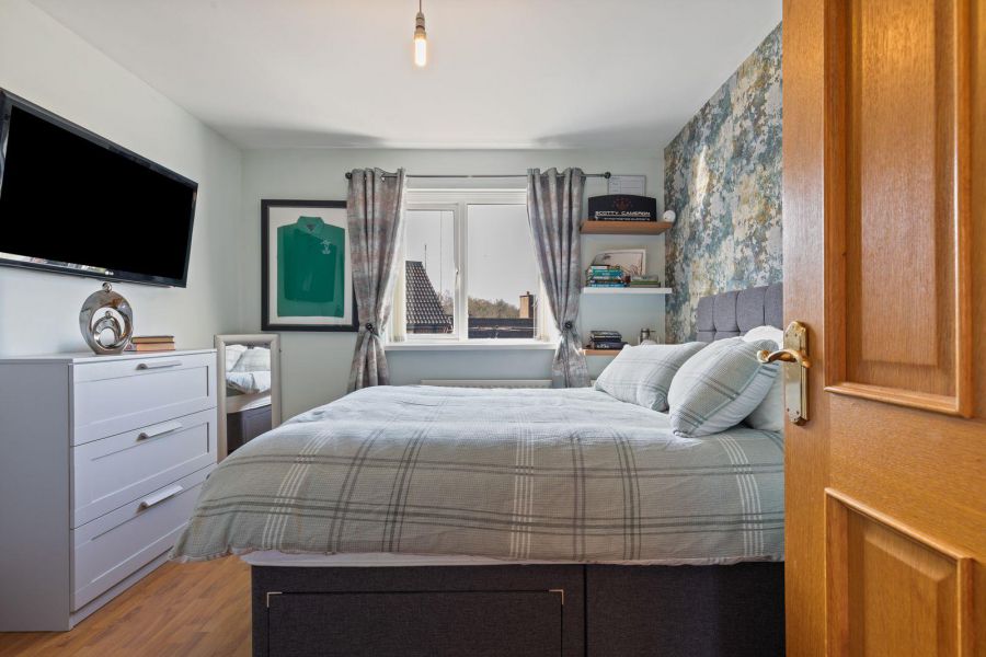 25 Lord Wardens Hollow