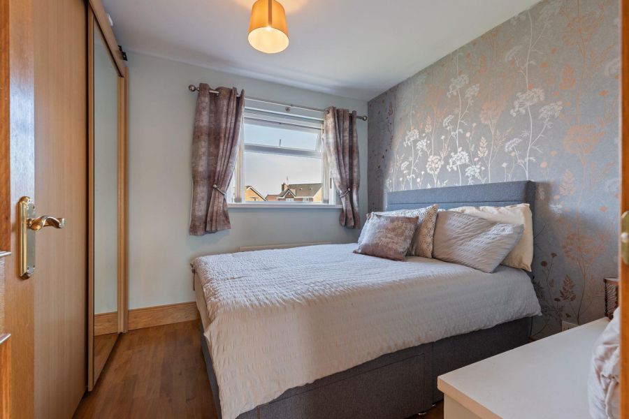 25 Lord Wardens Hollow