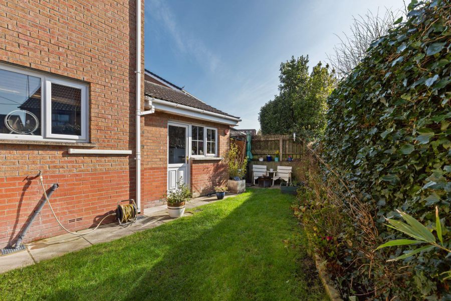 25 Lord Wardens Hollow