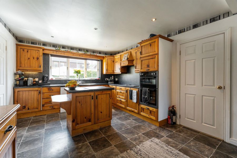 62 Lord Wardens Hollow