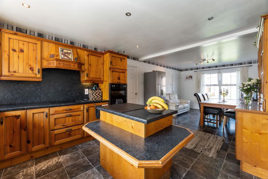 62 Lord Wardens Hollow