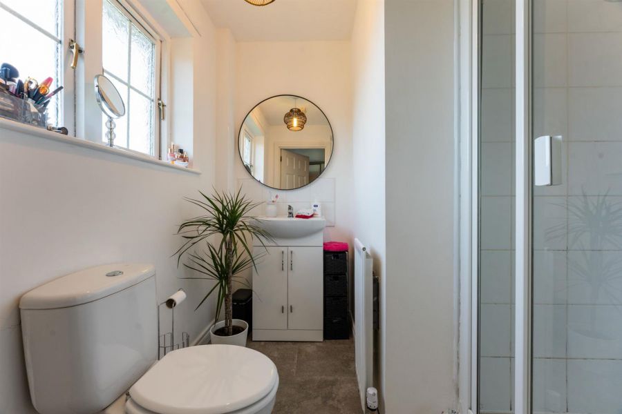 62 Lord Wardens Hollow