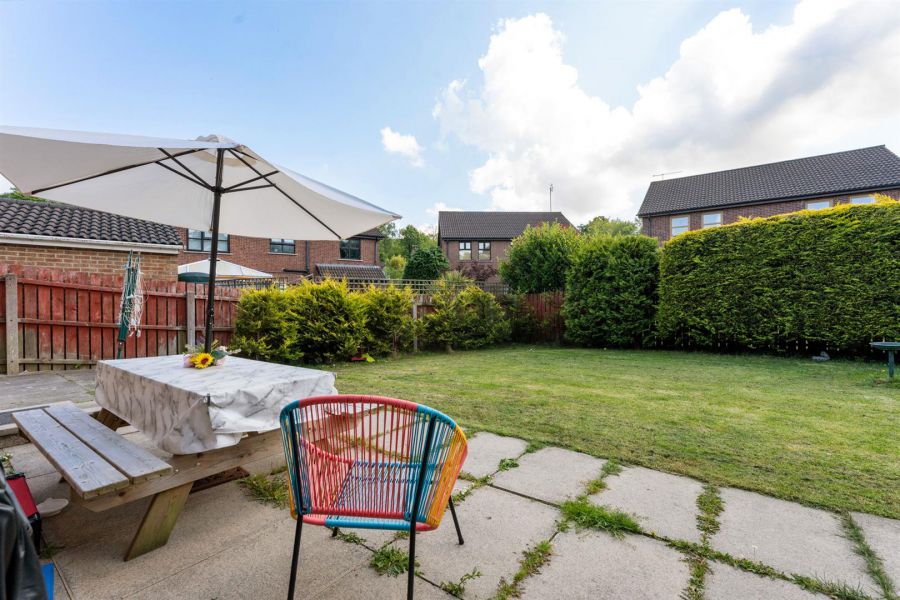 62 Lord Wardens Hollow