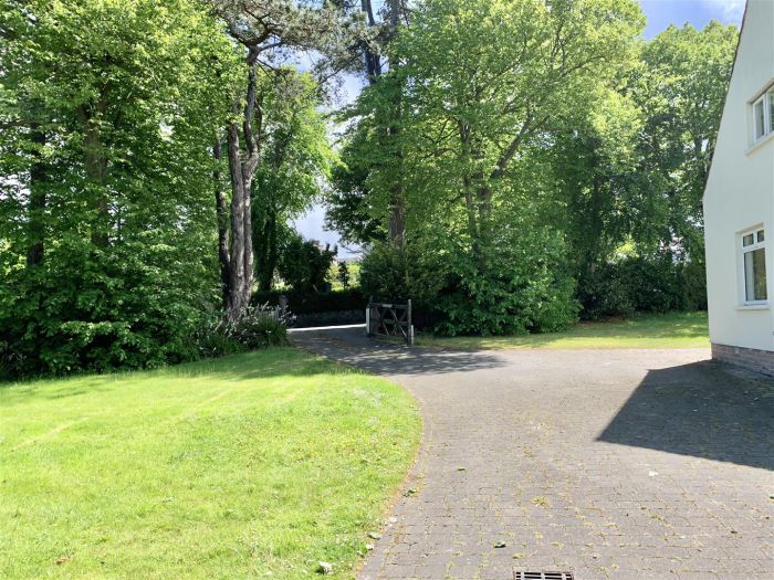 2A Maxwell Road