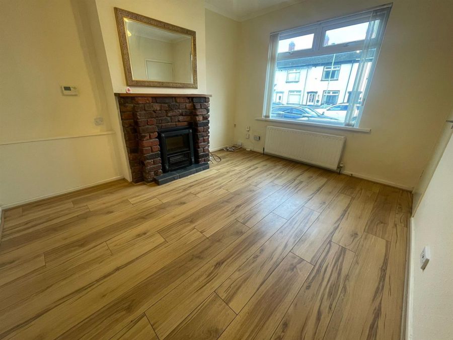 12 Beechwood Gardens