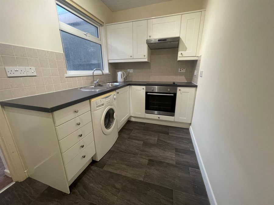 12 Beechwood Gardens