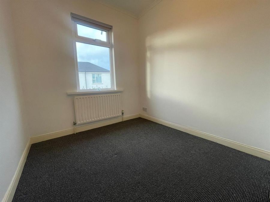 12 Beechwood Gardens