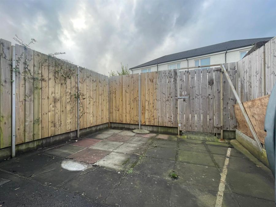 12 Beechwood Gardens