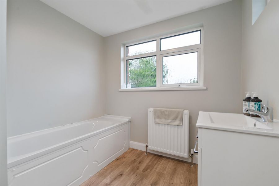 4 Chippendale Avenue