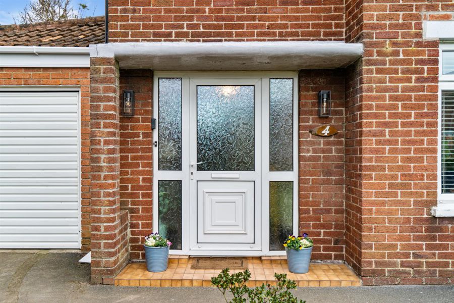 4 Chippendale Avenue