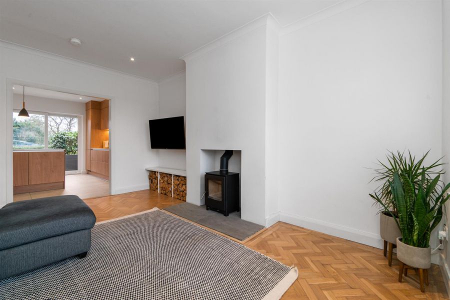 4 Chippendale Avenue